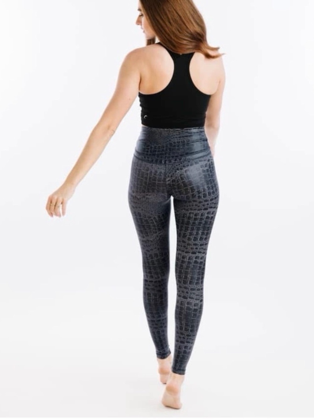 ZYIA Gray Armor Light N. Tight
Legging 28" | Size 6-8 | NWT - Picture 5 of 10